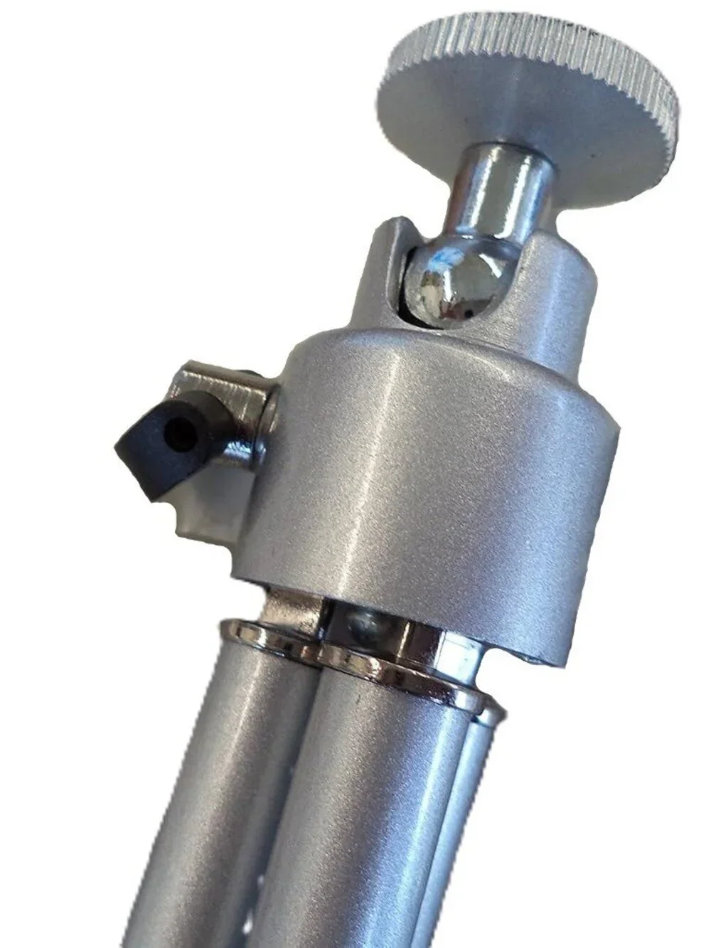 𝗗𝗬𝗡𝗘𝗫 Mini Tripod DX-DA101381 Silver